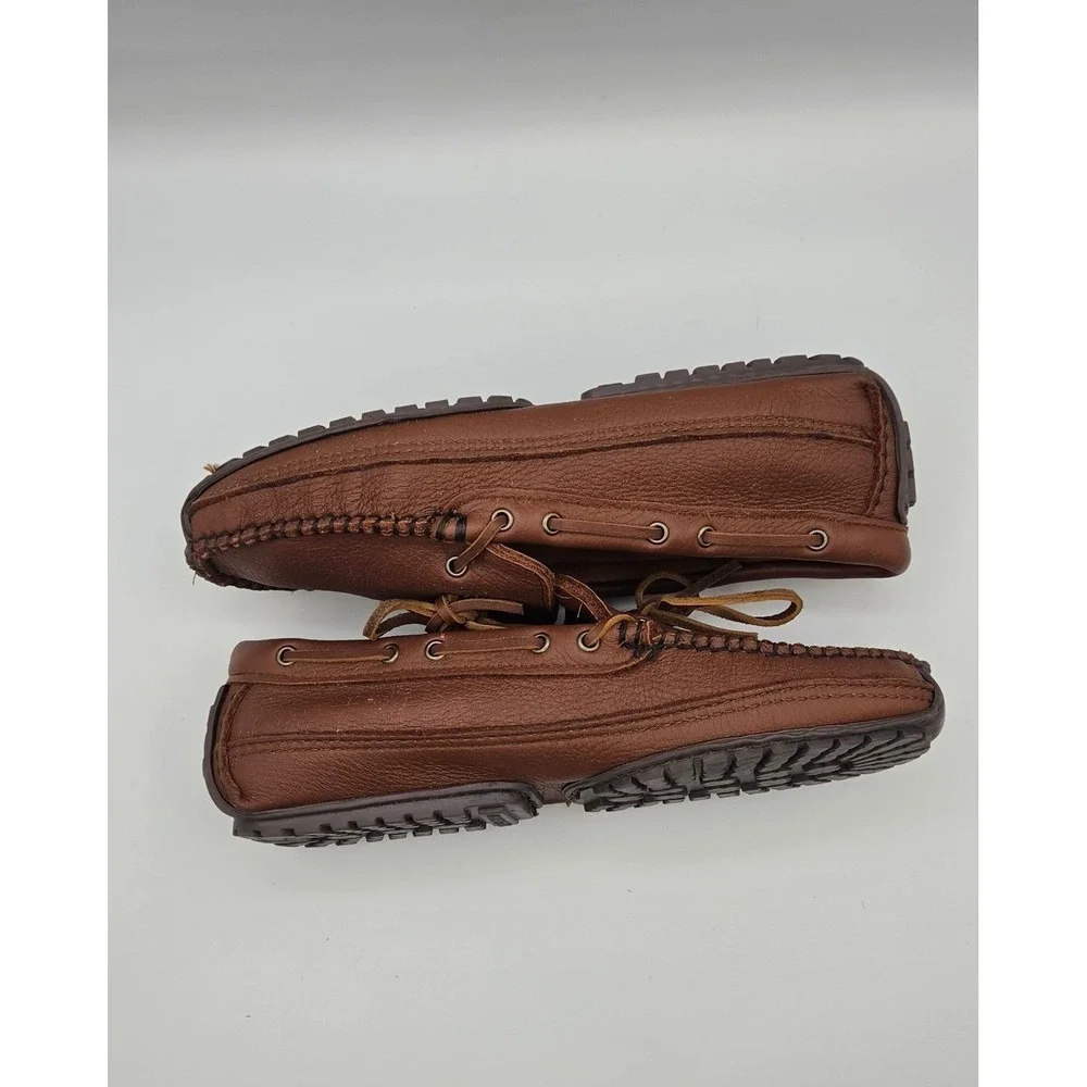 Minnetonka Moosehide Weekender Men's Moccasins 10 Carmel Brown Leather Loafers